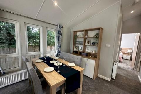 2 bedroom lodge for sale - Six Arches Country Park, Scorton PR3