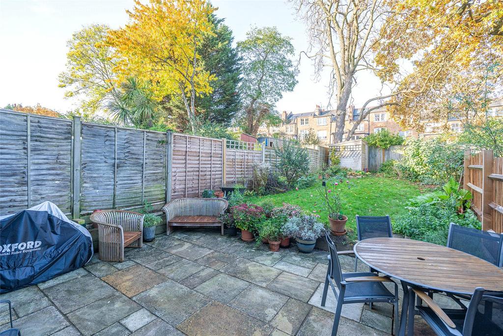 Garden b