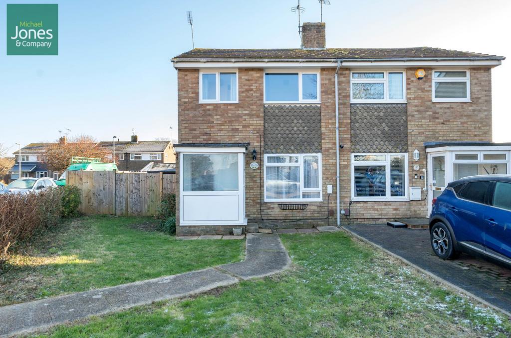 Coleridge Crescent, Goring, Worthing... 3 bed semidetached house £