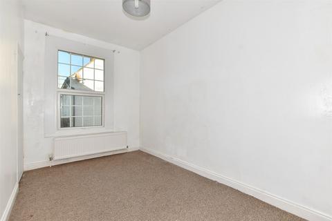 2 bedroom end of terrace house for sale, Ashley Avenue, Cheriton, Folkestone, Kent
