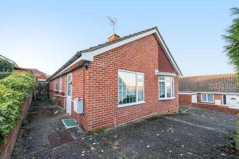 3 bedroom detached bungalow for sale, Newbury,  Berkshire,  RG14