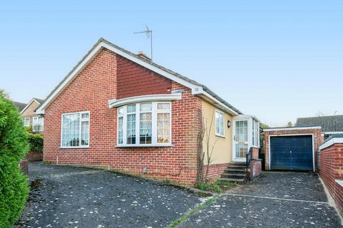 3 bedroom detached bungalow for sale, Newbury,  Berkshire,  RG14