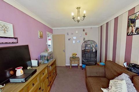 12 Cilmaengwyn Road, Pontardawe, Swansea, SA8 4QL