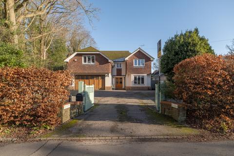 5 bedroom detached house for sale, Church Road, Worth, West Sussex, RH10