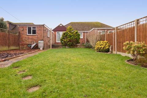 3 bedroom bungalow for sale, Weymouth Close, Cheriton, CT19