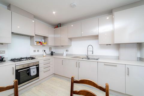 2 bedroom apartment for sale, Clarence Road, Herne Bay, CT6