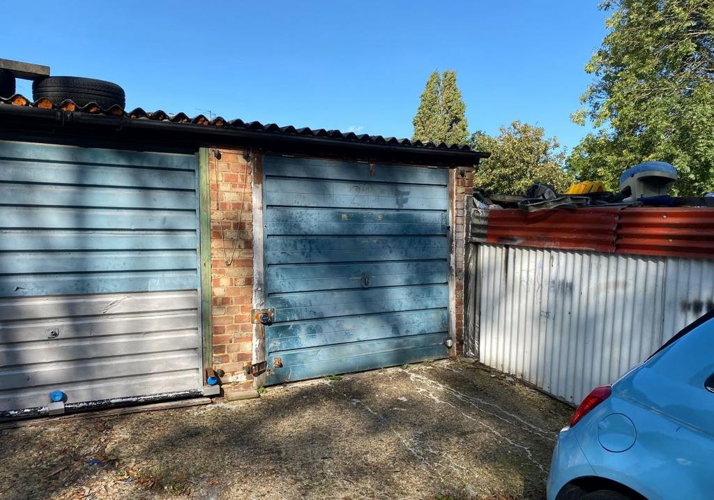 Garage 21 to the Rear of 8486 Amblecote Road, Grove Park, London, SE12