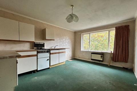 87 Dyke Drive, Orpington, BR5 4LY
