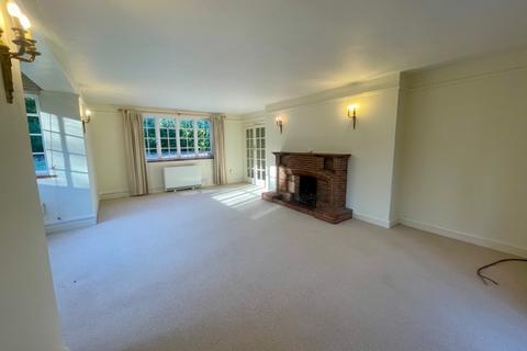 4 bedroom detached house to rent, Sparta, Bere Court Road, Pangbourne, RG8 8HS