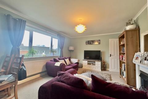 2 bedroom flat for sale, Camsey Close, Longbenton, NE12