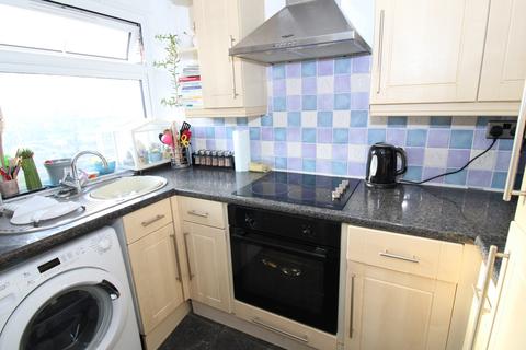 16 Round Mead, Stevenage, SG2 9PH