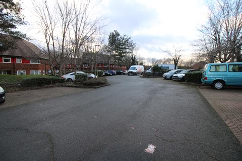 16 Round Mead, Stevenage, SG2 9PH