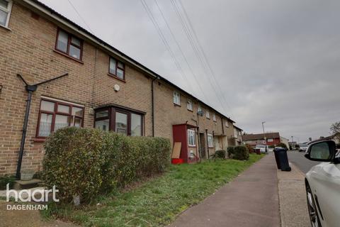 2 bedroom terraced house for sale, Bosworth Road, Dagenham