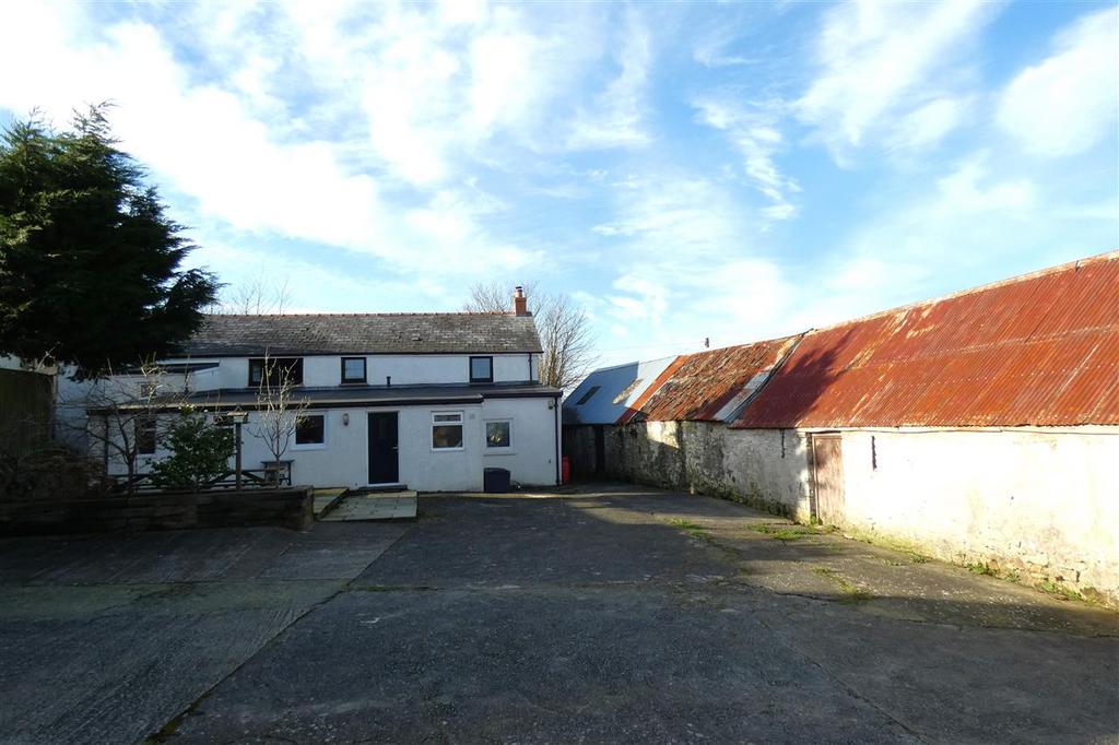 Targate Farm, Freystrop, Haverfordwest 4 bed property with land for