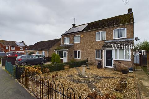 7 Herolf Way, Harleston, IP20 9QA