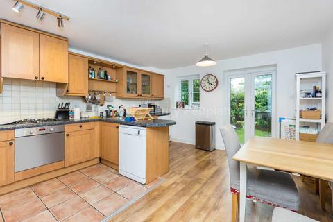 4 bedroom townhouse for sale, Goddard Place, Tufnell Park, London, N19