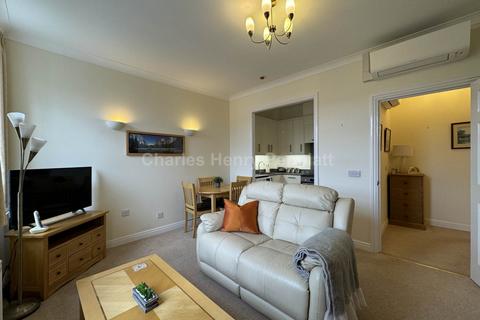 2 bedroom apartment for sale, Cannon Hill, Southgate, N14