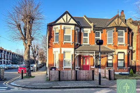 73 Brownlow Road, London, N11 2BN