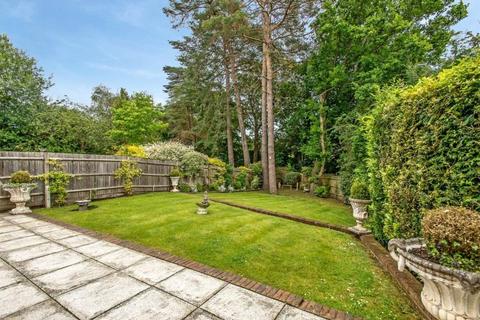 7 bedroom detached house for sale, Links Green Way, Cobham, Surrey, KT11