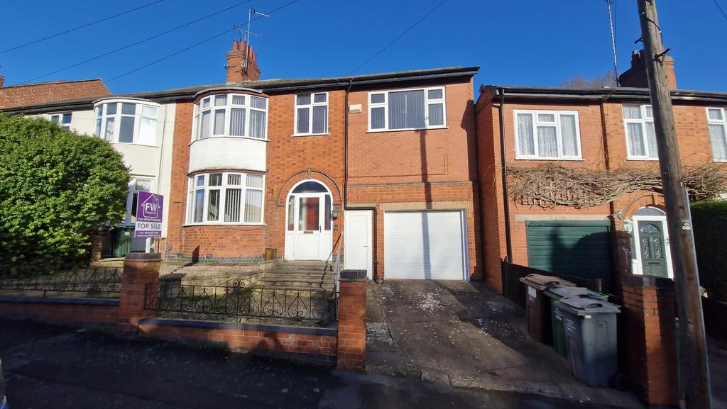 Holt Road, Leicester LE4 4 bed semidetached house for sale £325,000