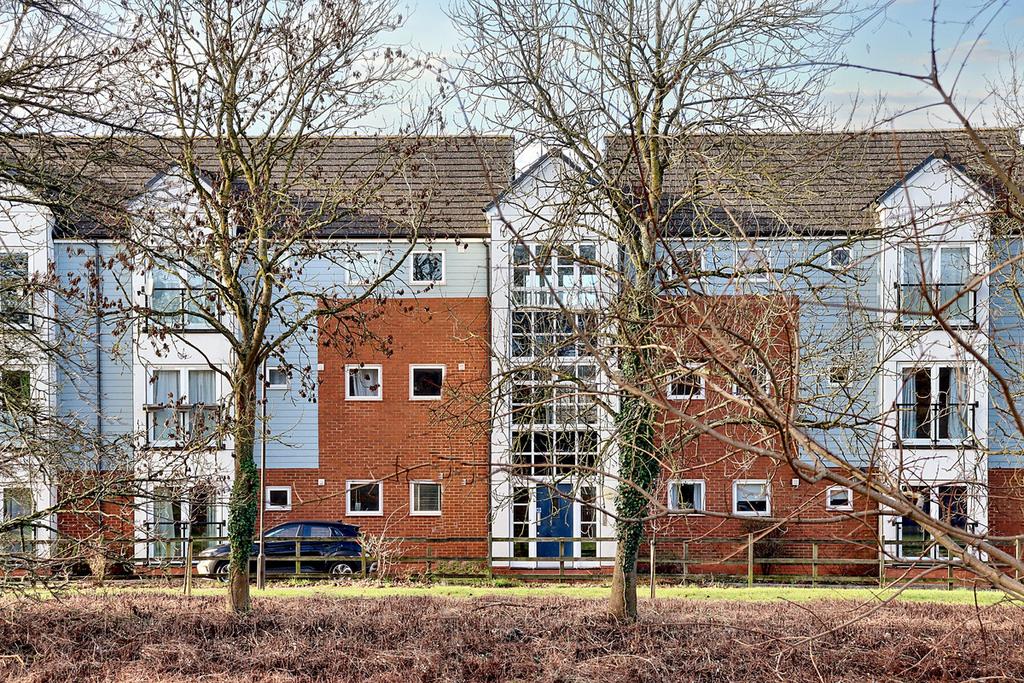 Bridge Hook Close, Wolverton Mill... 2 bed apartment for sale £119,000