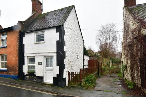 2 bedroom end of terrace house for sale, High Street, Brading, Isle of Wight