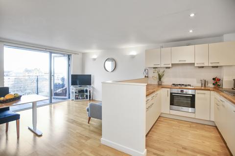 Flat 32, 2 Sheriff Brae, Edinburgh, EH6 6EQ