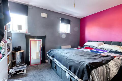 2 bedroom apartment for sale, 41 Bridge Hook Close, Milton Keynes MK12 5GQ