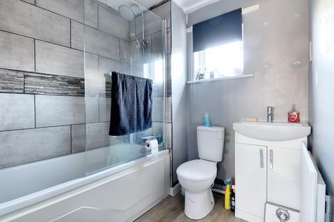 41 Bridge Hook Close, Wolverton Mill, Milton Keynes, MK12 5GQ