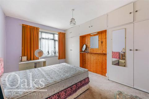 18 Redford Avenue, Thornton Heath, CR7 6HQ