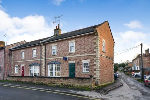 2 bedroom house for sale, High Street, Pewsey, Wiltshire, SN9