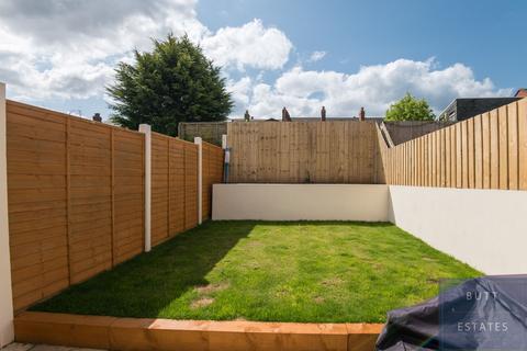 16 Jupes Close, Exminster, Exeter, EX6 8BN