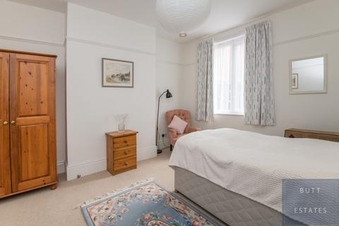 103 Old Tiverton Road, Exeter, EX4 6LD
