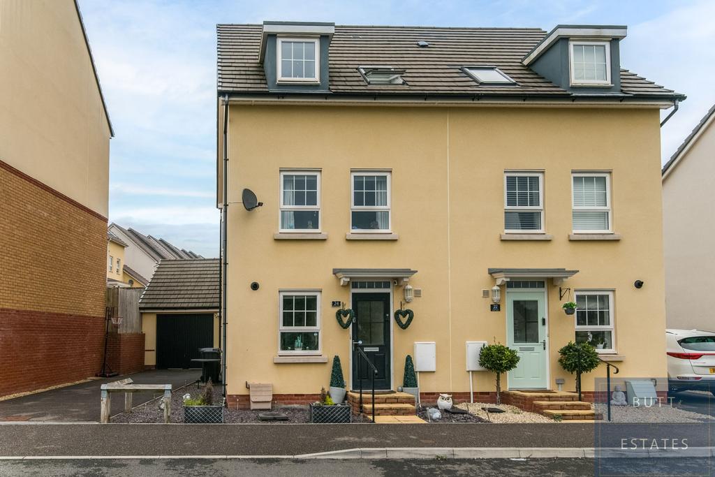 Cullompton EX15 3 bed semidetached house for sale £290,000