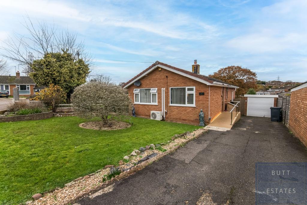 Exmouth EX8 2 bed bungalow for sale £400,000