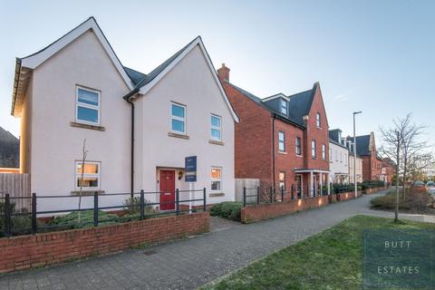 20 Dart Avenue, Exeter, EX2 7FX