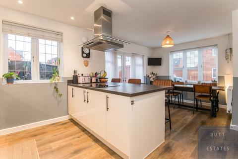 4 bedroom detached house for sale, Exeter EX1