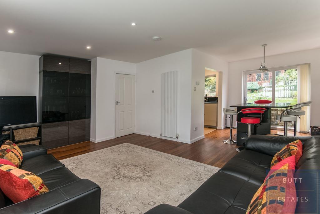 Clyst St. Mary, Exeter EX5 3 bed bungalow for sale £475,000