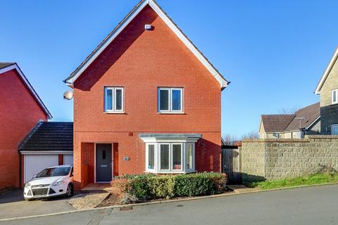 4 bedroom detached house for sale, Sneyd Wood Road, Cinderford, Gloucestershire. GL14 3GD