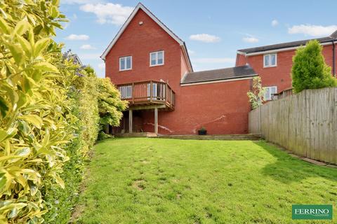 4 bedroom detached house for sale, Sneyd Wood Road, Cinderford, Gloucestershire. GL14 3GD