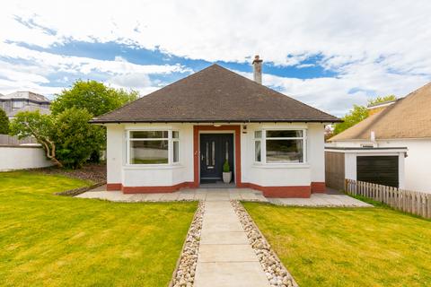 66 Drum Brae North, Edinburgh, EH4 8AZ