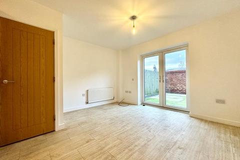 3 bedroom semi-detached house to rent, Hamilton Walk, Beverley, East Riding of Yorkshi, HU17