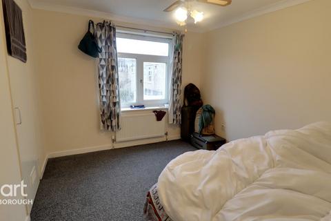 194 Eyrescroft, Bretton, Peterborough, PE3 8EX