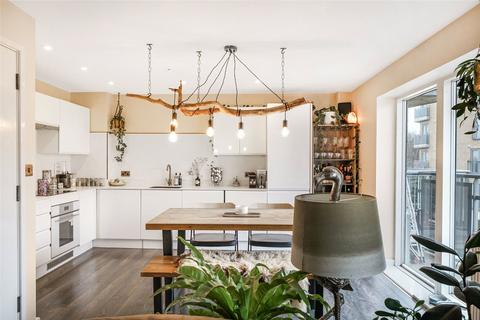 69 Chris Pullen Way, London, N7 9FG