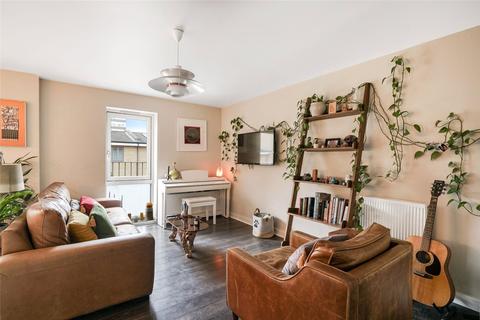 69 Chris Pullen Way, London, N7 9FG