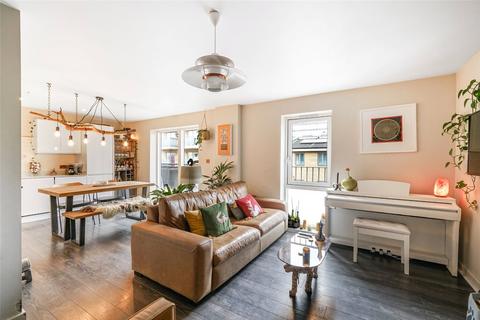 69 Chris Pullen Way, London, N7 9FG