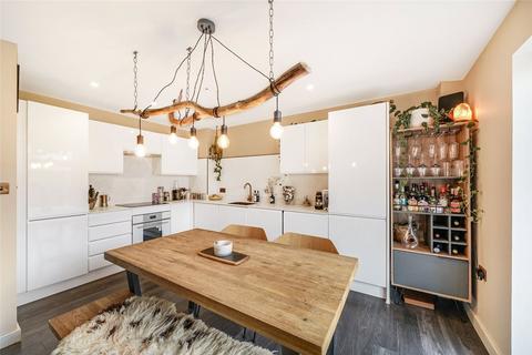 69 Chris Pullen Way, London, N7 9FG