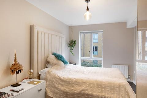 69 Chris Pullen Way, London, N7 9FG