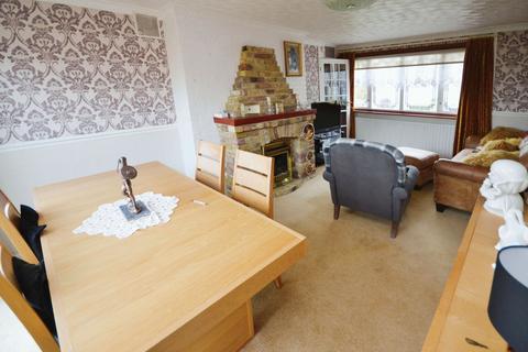 Cedar Wood First Avenue, Stanford-le-hope, SS17 8AA