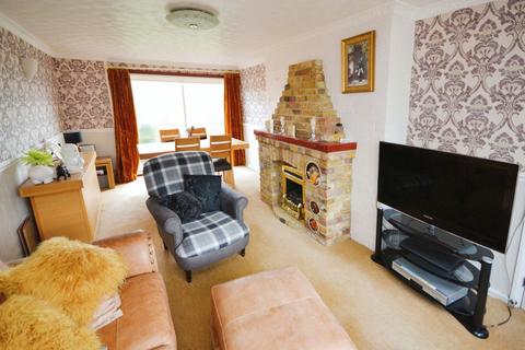 Cedar Wood First Avenue, Stanford-le-hope, SS17 8AA